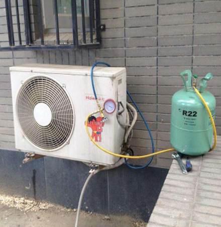 大余空调加氟