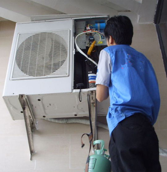 大余空调开机无反应维修